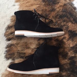 New Matt Bernson chukkas in original box